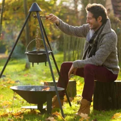 Cocotte 9L En Fonte Trépied Junko - Barbecook 7 Cocotte 9L En Fonte Trépied Junko - Barbecook -Pas Cher Saveur BBQ Magasin cocotte 9l fonte 5400269227210 1