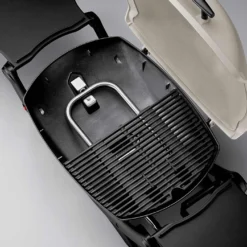 Grille Fonte émaillée Weber Q200/Q2000 - 2 Parties - Weber -Pas Cher Saveur BBQ Magasin grille fonte emaille q2000 q200 2 parties weber 0077924038846 4