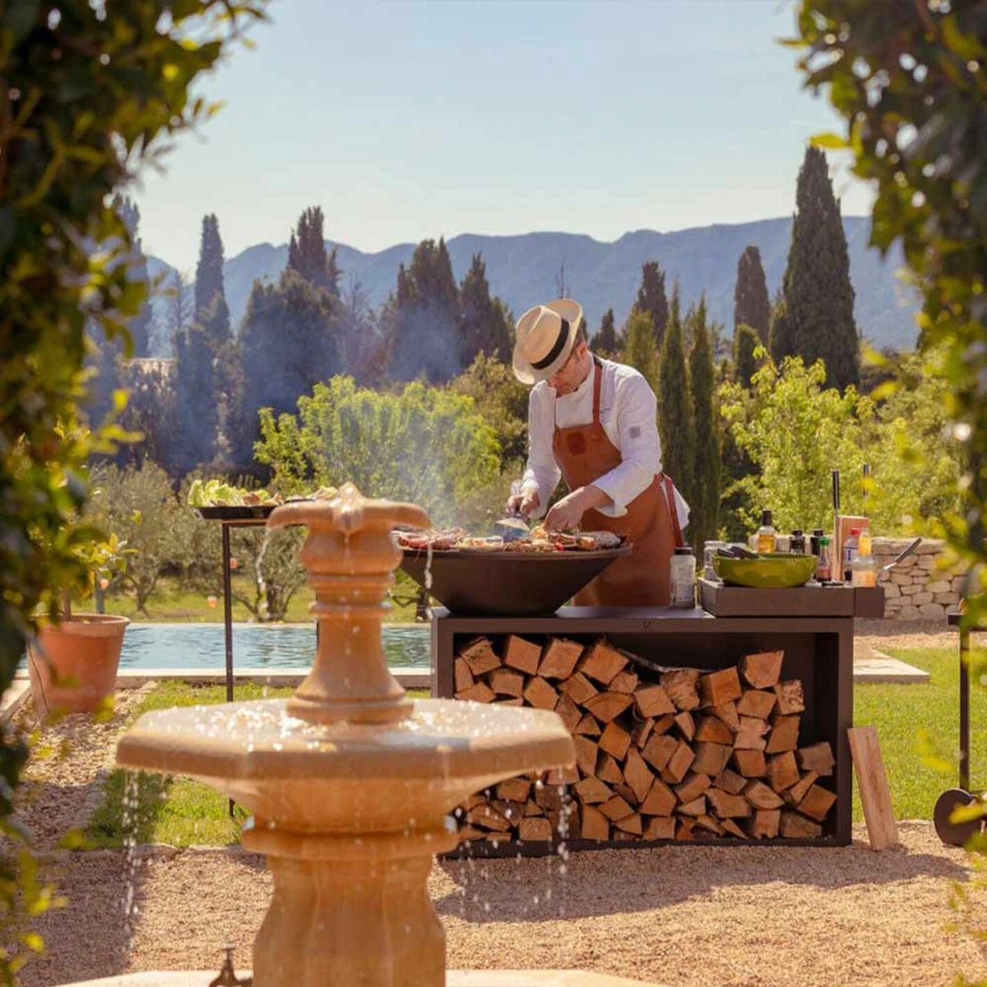 Brasero OFYR Island Noir 85 Céramique Gris Foncé + Housse 5 Brasero OFYR Island Noir 85 Céramique Gris Foncé + Housse – Image 3