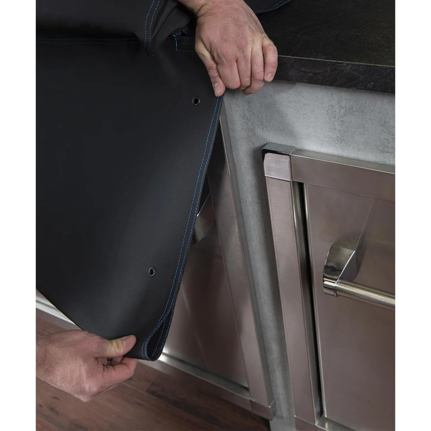 Housse Barbecue Encastrable Regal / Imperial 4 Brûleurs - Broil King 6 Housse Barbecue Encastrable Regal / Imperial 4 Brûleurs - Broil King – Image 4