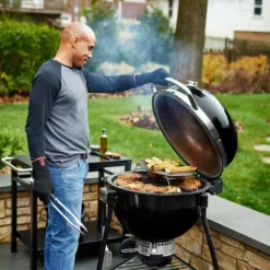 Barbecue Kamado Summit E6 - Weber -Pas Cher Saveur BBQ Magasin summit kamado e6 0077924159152 4